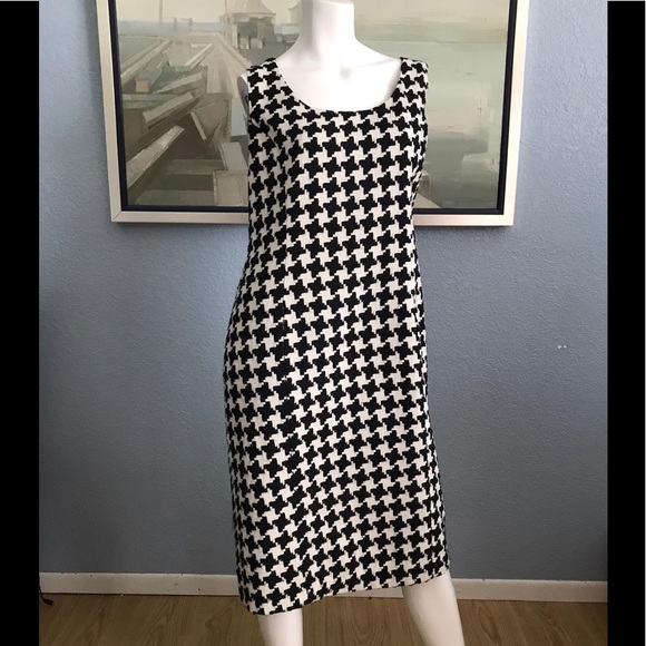 Newport News Dresses & Skirts - NEWPORT NEWS®  DRESS BLACK & WITHE